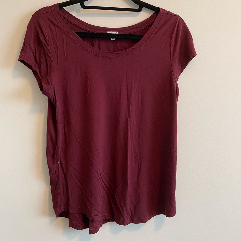 Short Sleeve Tee Size S